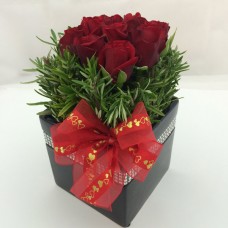 9 Red Roses Ceramic – Square 